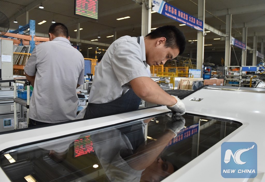 China announces tax cuts worth 60 bln yuan for innovative, small businesses