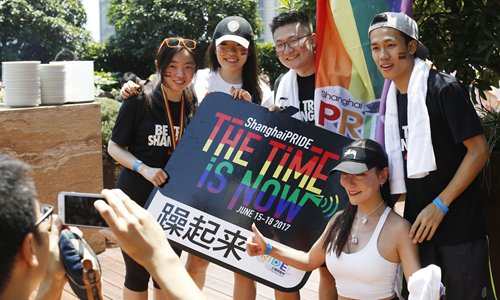 Chinese gay apps stop short of fighting homosexual ban on social media