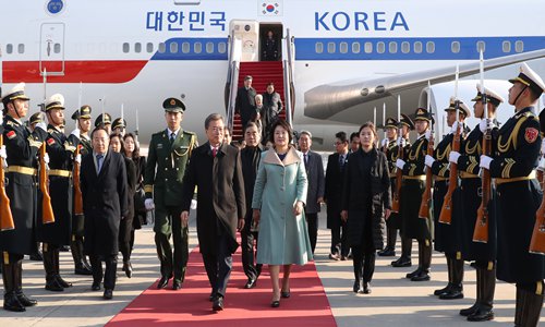 Moon stresses shared wartime sorrow with China 