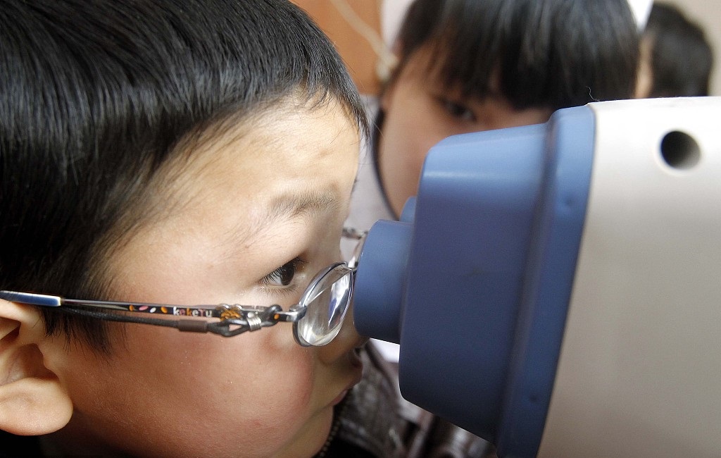 Xi demands efforts to protect children's eyesight