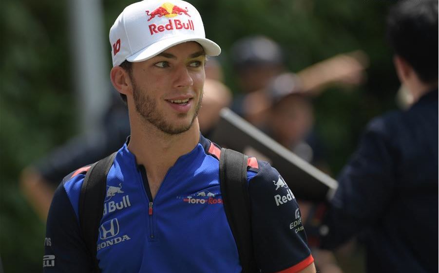 Pierre Gasly arrives at pit for practice sessions of F1 Singapore Grand Prix 